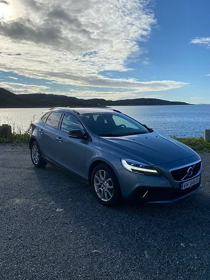 Volvo V40 2017 photo 2