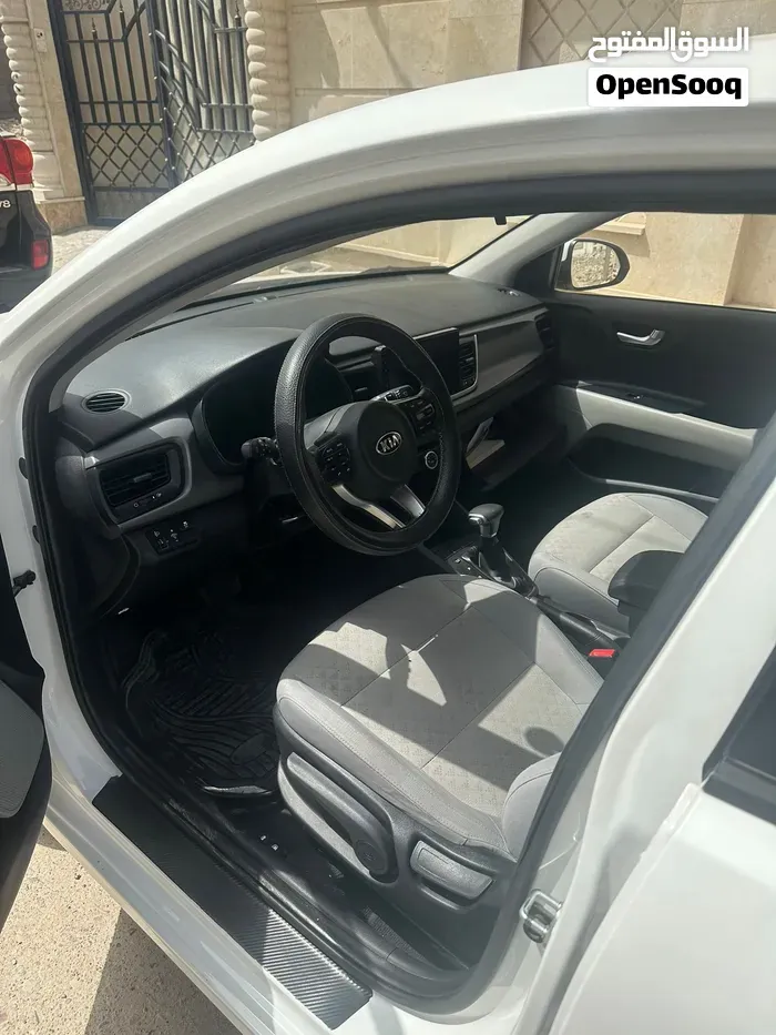 Kia Rio 2017 photo 5