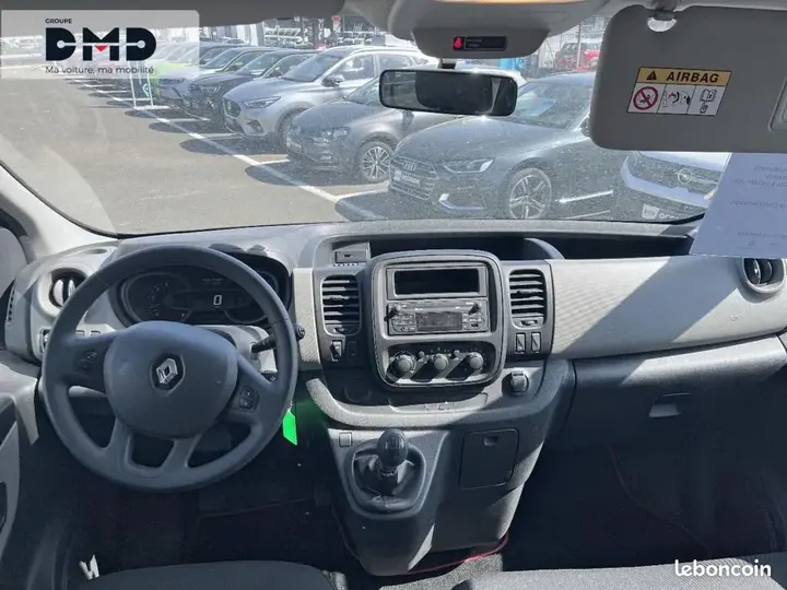 Renault Trafic 2018 photo 5
