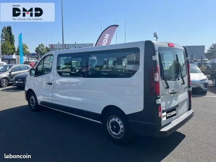 Renault Trafic 2018 photo 3