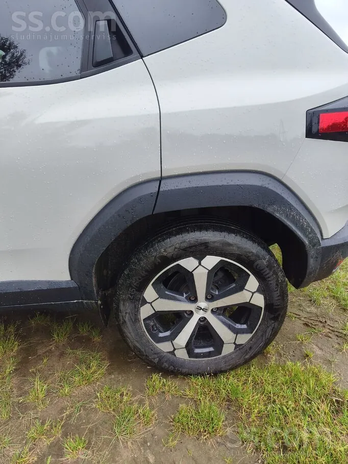 Dacia Duster 2024 photo 4