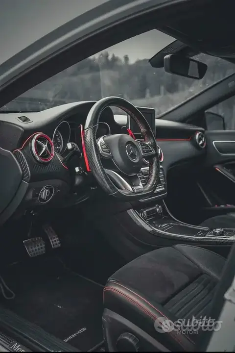 Mercedes-Benz A 180 2016 photo 3