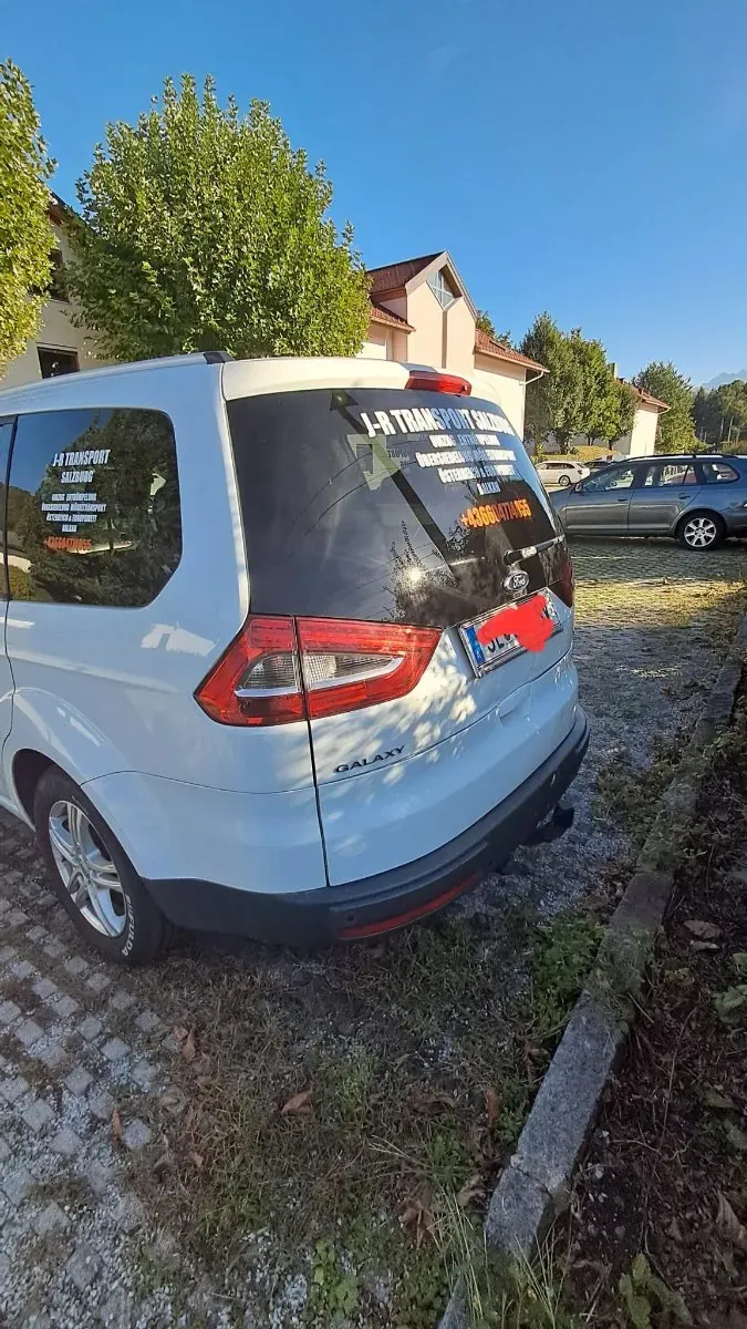 Ford Galaxy 2012 photo 2