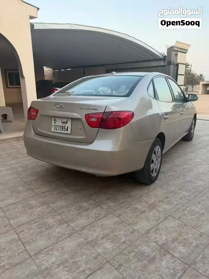 Hyundai Elantra 2008 photo 4