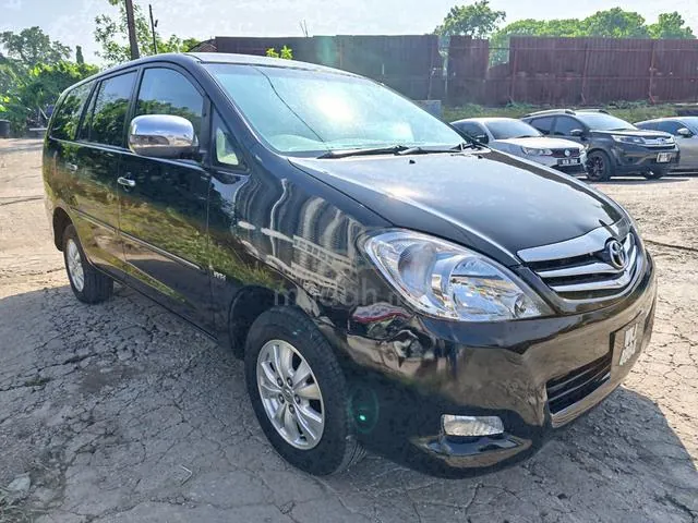 Toyota Innova
