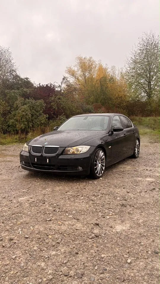 BMW E90