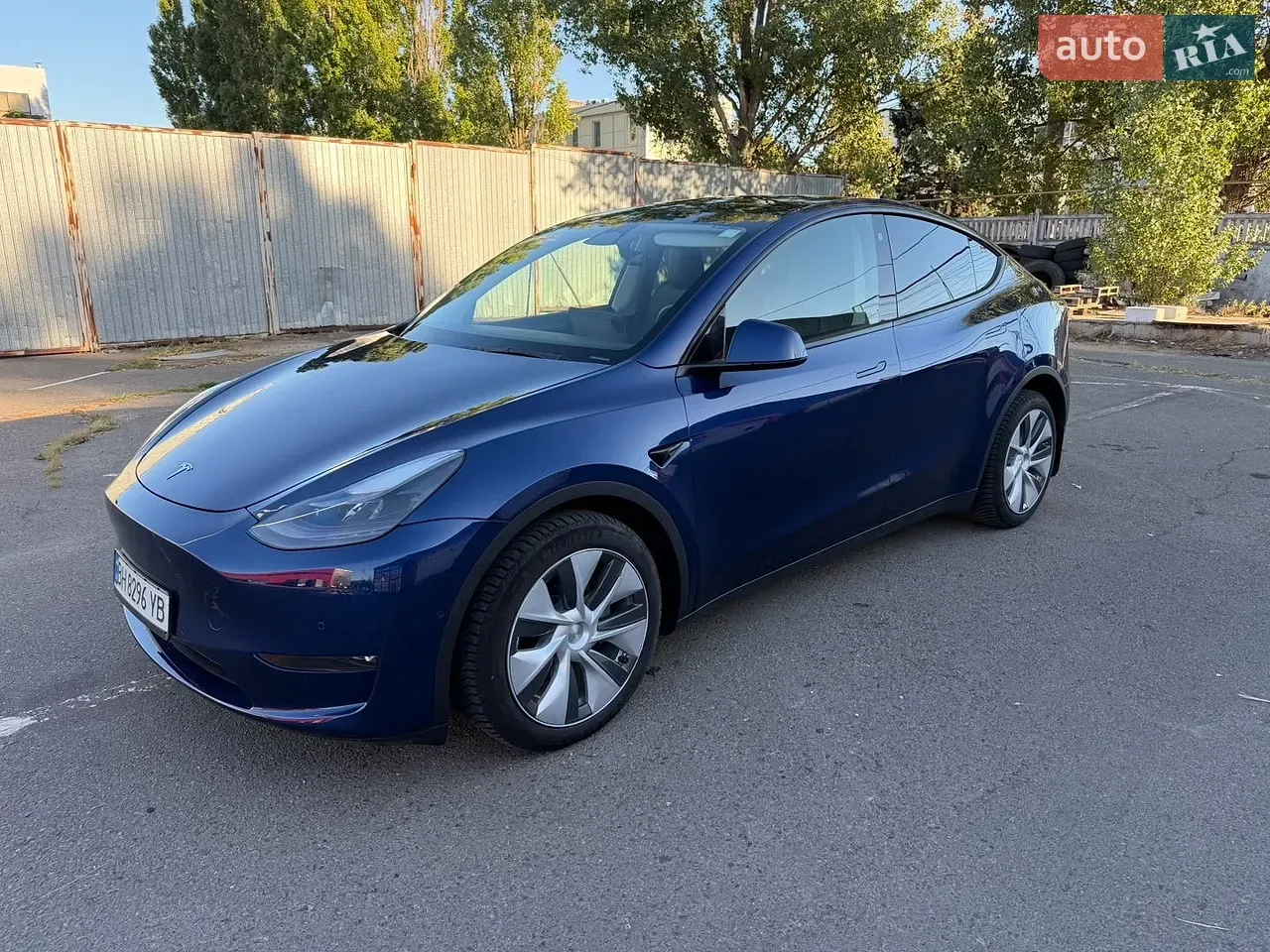 Tesla Model Y 2022 photo 3