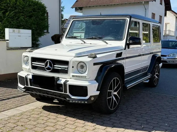 Mercedes-Benz G500