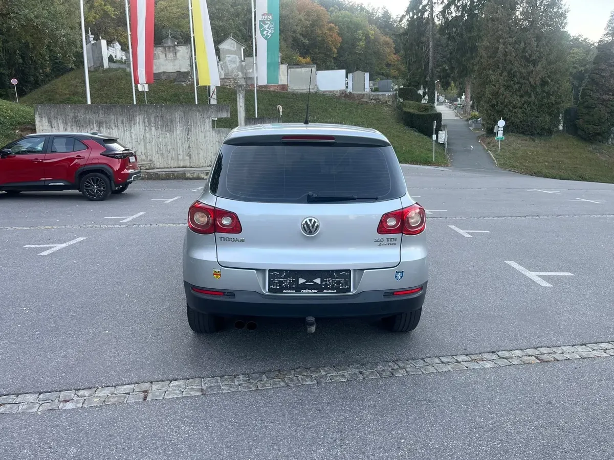 Volkswagen Tiguan 2010 photo 3