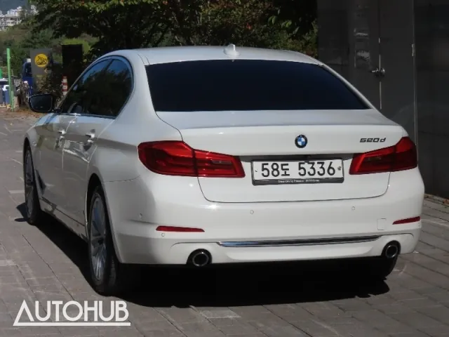 BMW 520I 2018 photo 4