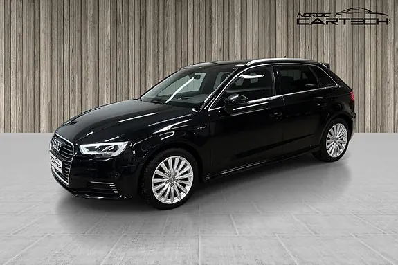 Audi A3 2018 photo 2