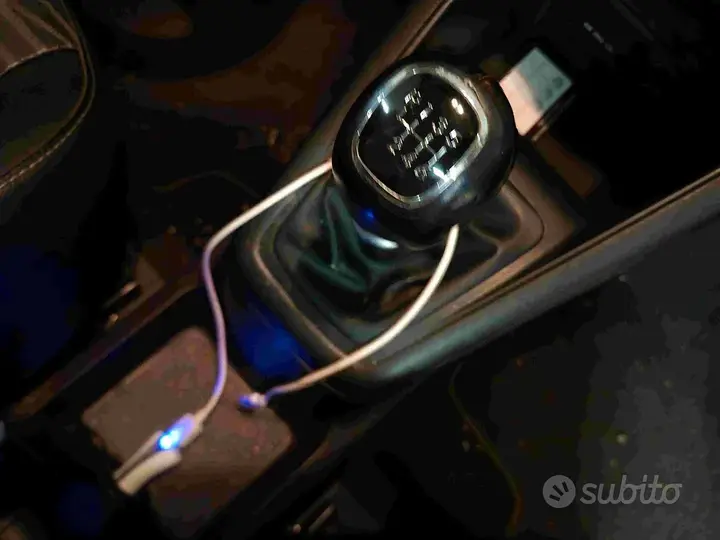 Kia Venga 2010 photo 5