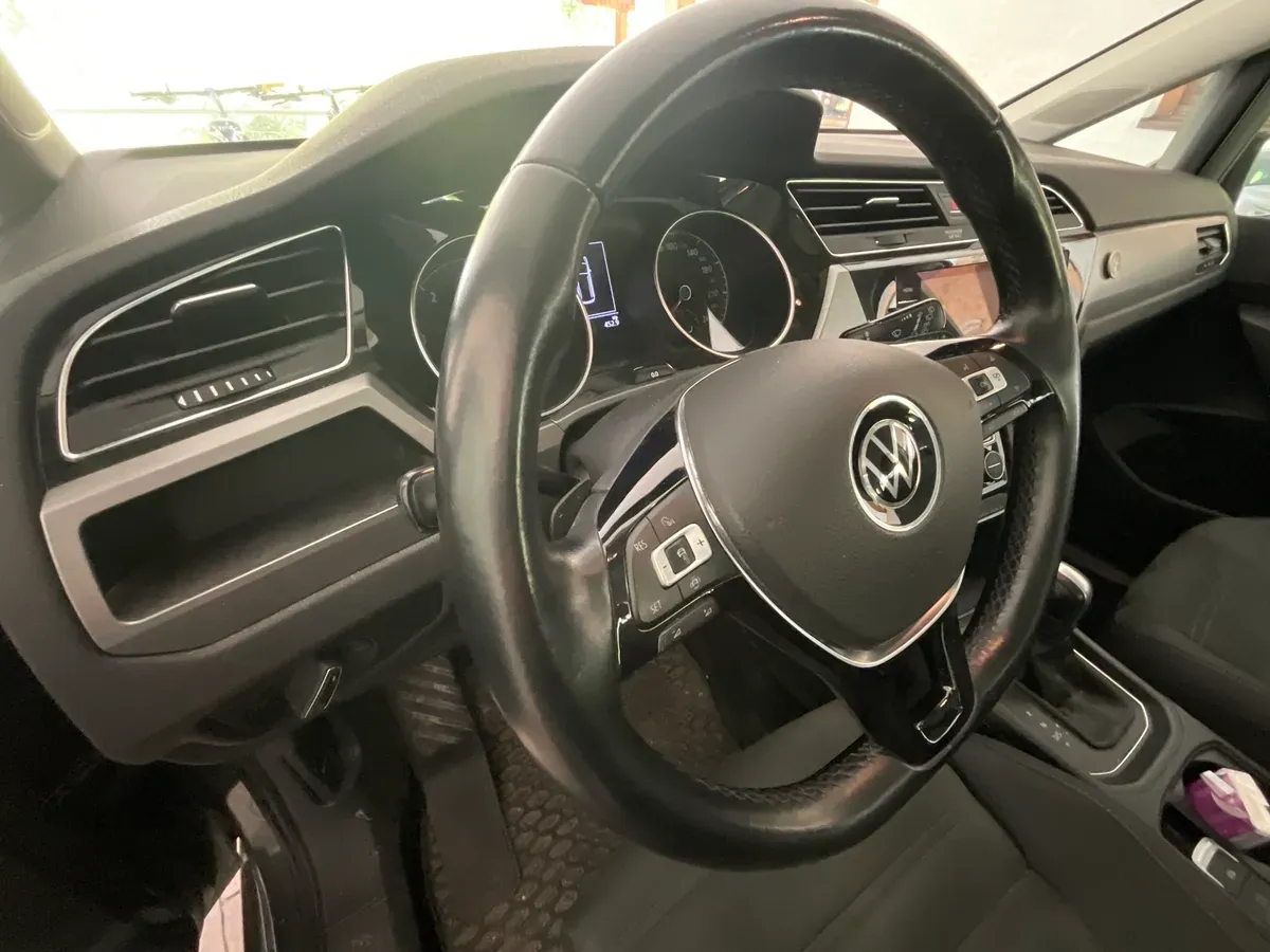 Volkswagen Touran 2020 photo 3