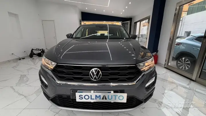 Volkswagen T-Roc 2021 photo 2