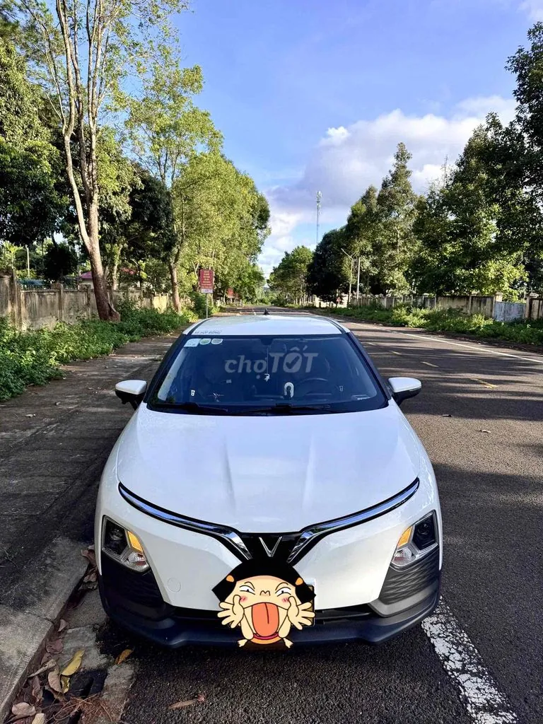 Vinfast Vf5