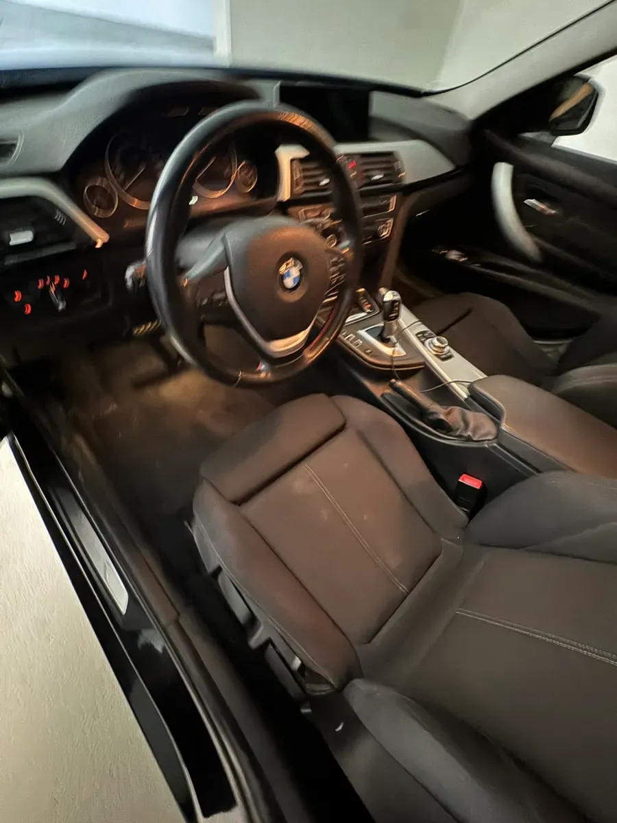 BMW 3 Series 2013 photo 3