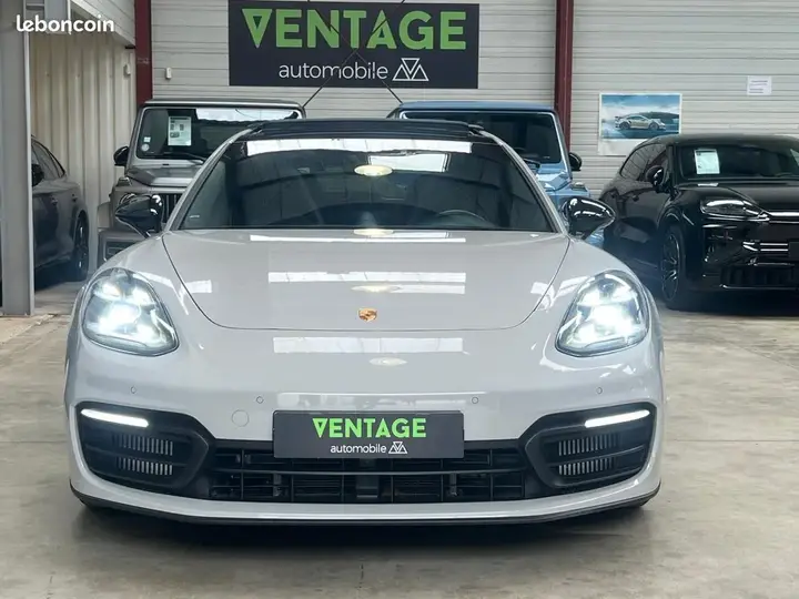 Porsche Panamera 2022 photo 2