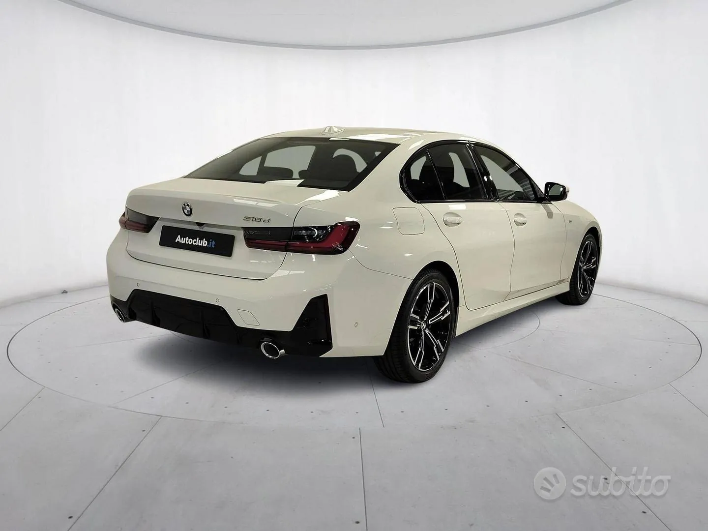 BMW 3 Series 2025 photo 2