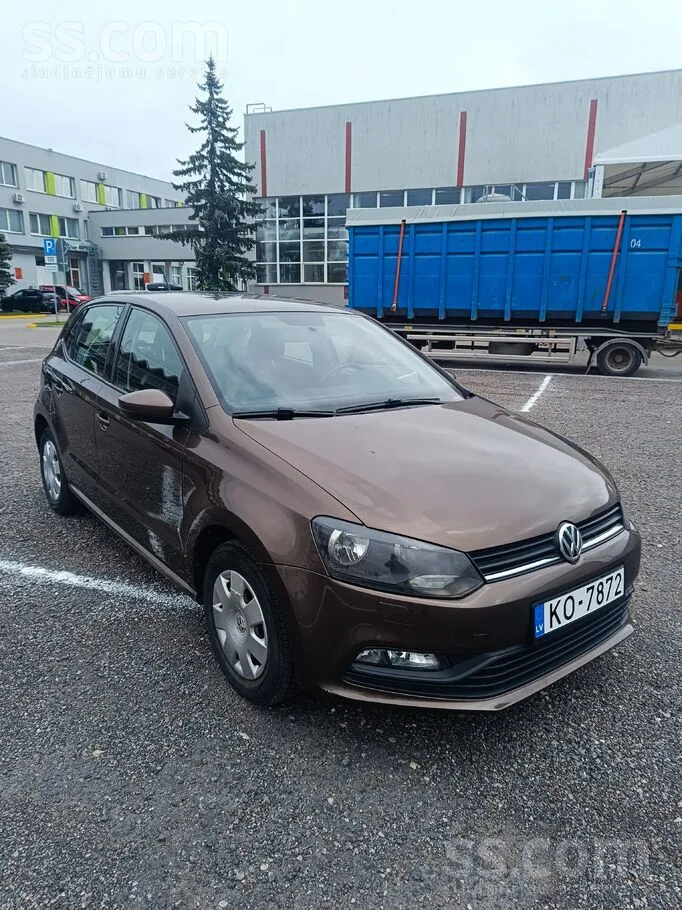 Volkswagen Polo 2017 photo 2