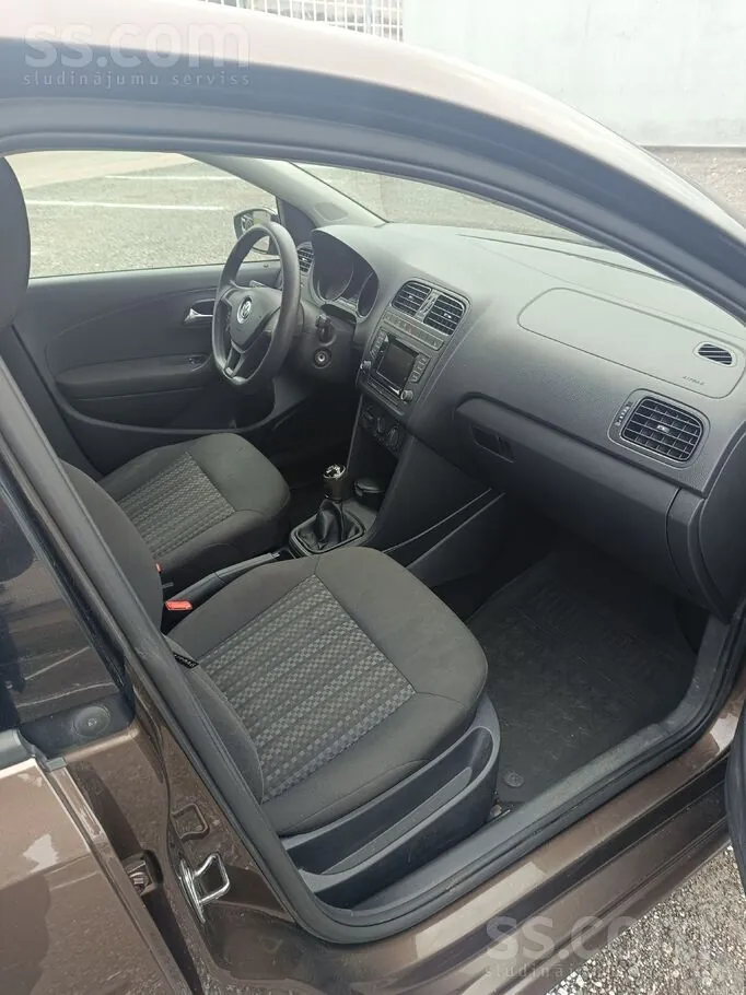 Volkswagen Polo 2017 photo 4