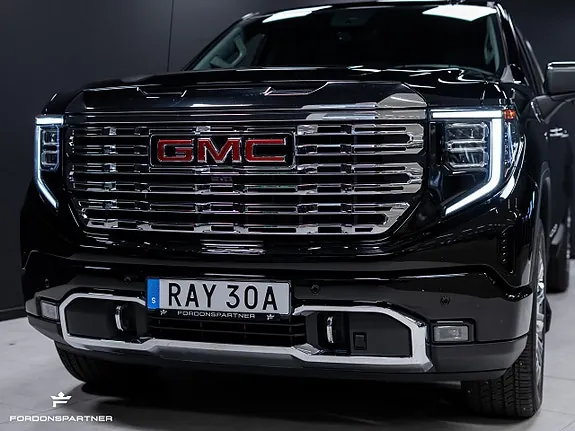 GMC Sierra 1500 2025 photo 2