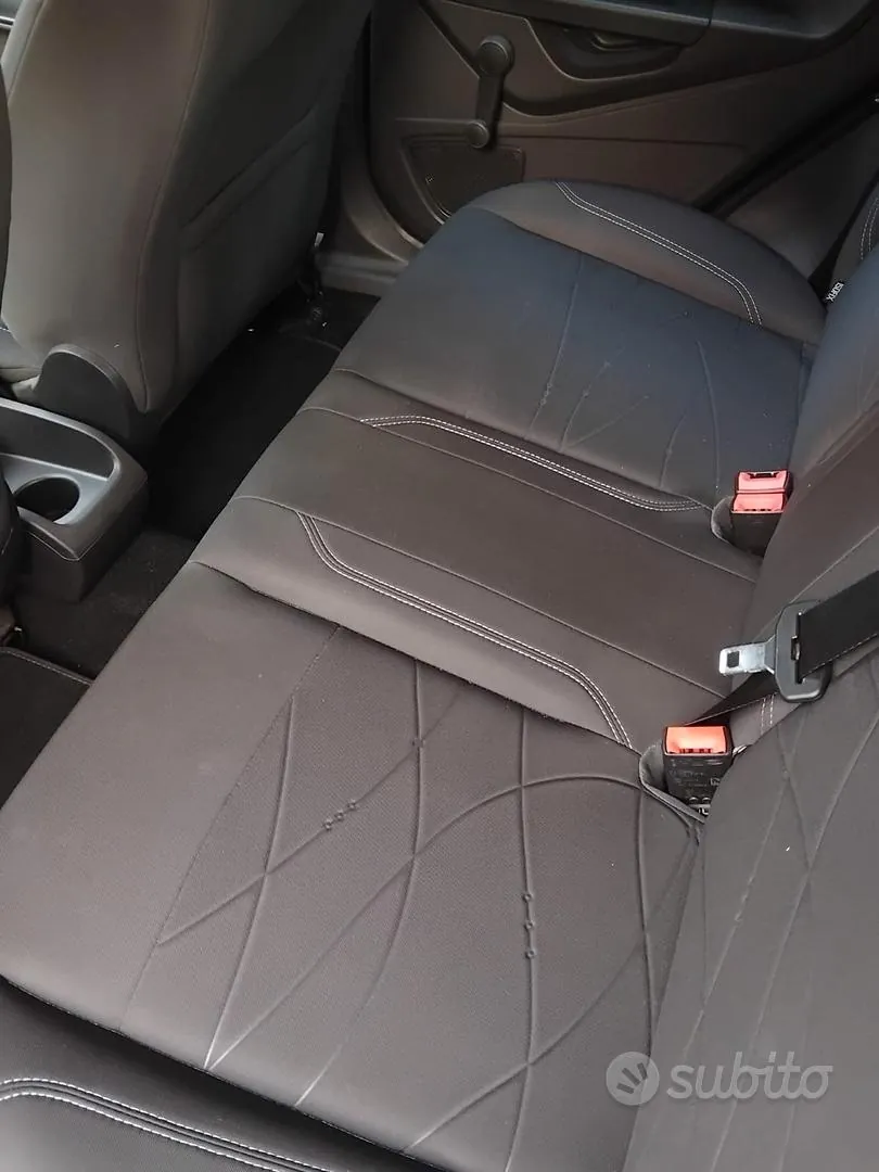 Ford Fiesta 2015 photo 5
