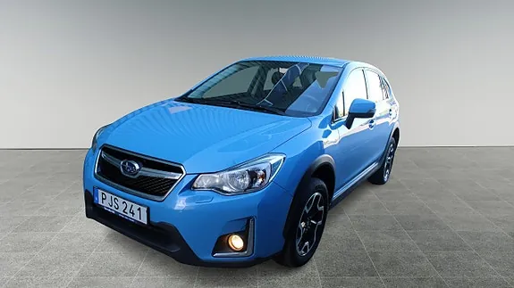 Subaru Xv 2017 photo 2