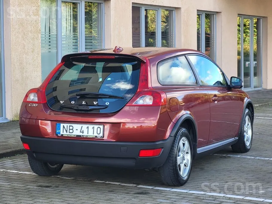 Volvo C30 2009 photo 2
