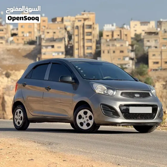 Kia Morning 2012 photo 2