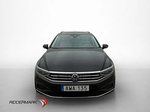 Volkswagen Passat 2023 photo 2
