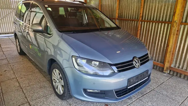 Volkswagen Sharan 2011 photo 3