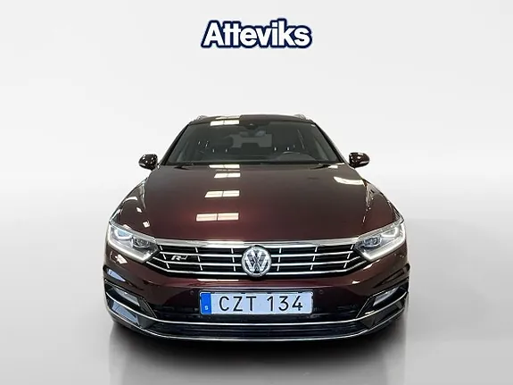 Volkswagen Passat 2018 photo 2