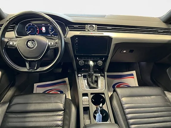 Volkswagen Passat 2018 photo 5