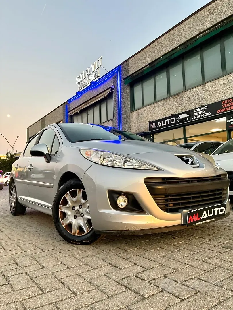 Peugeot 207