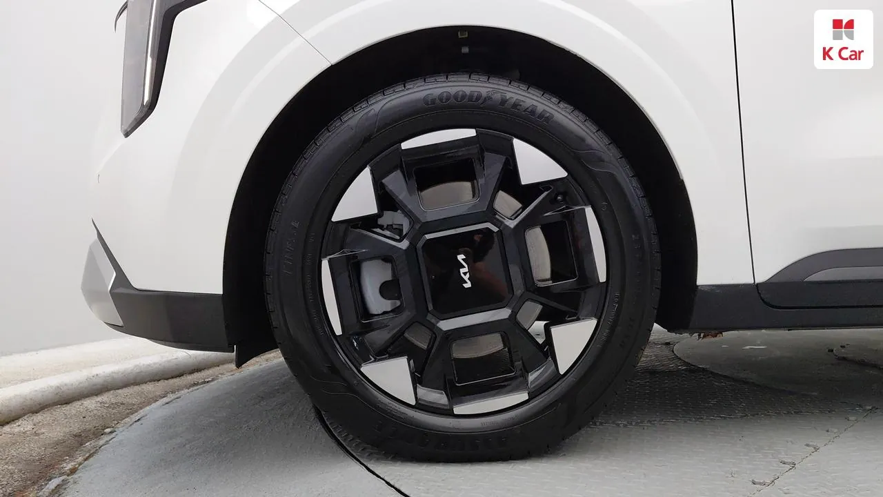 Kia New Carnival 4Th Generation 2025 photo 5