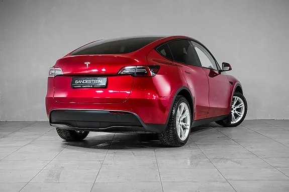 Tesla Model Y 2021 photo 4