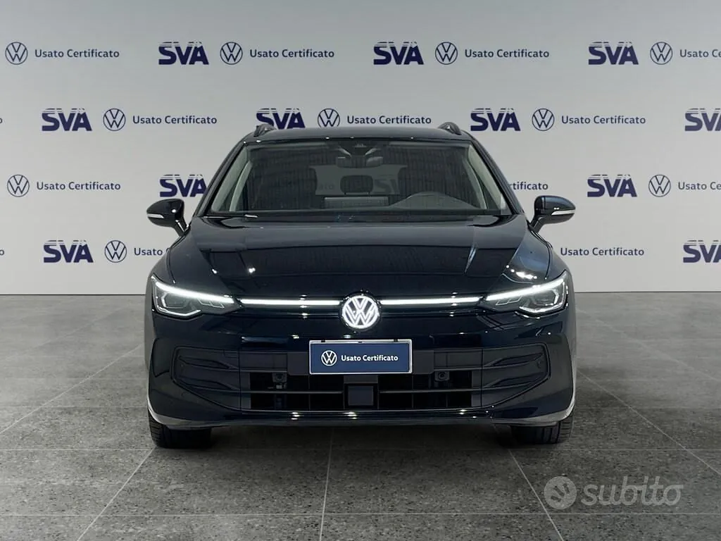Volkswagen Golf 2024 photo 4