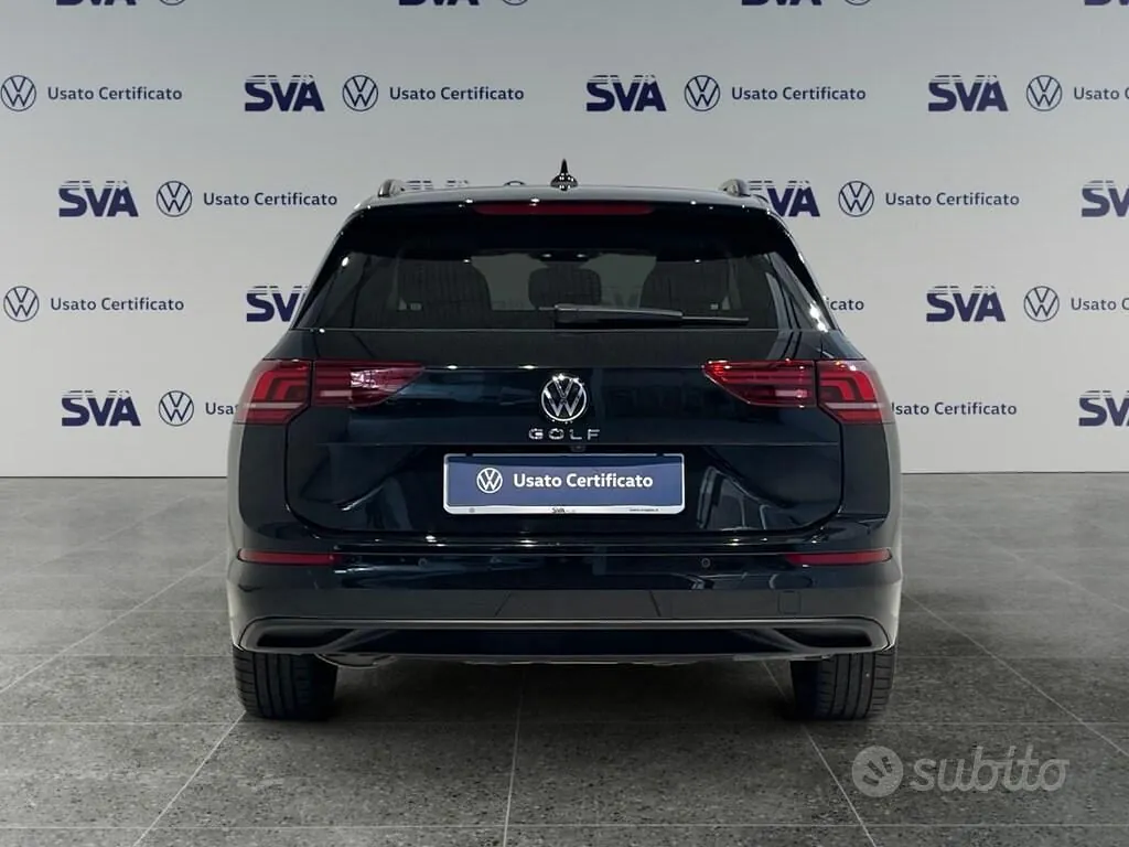 Volkswagen Golf 2024 photo 5