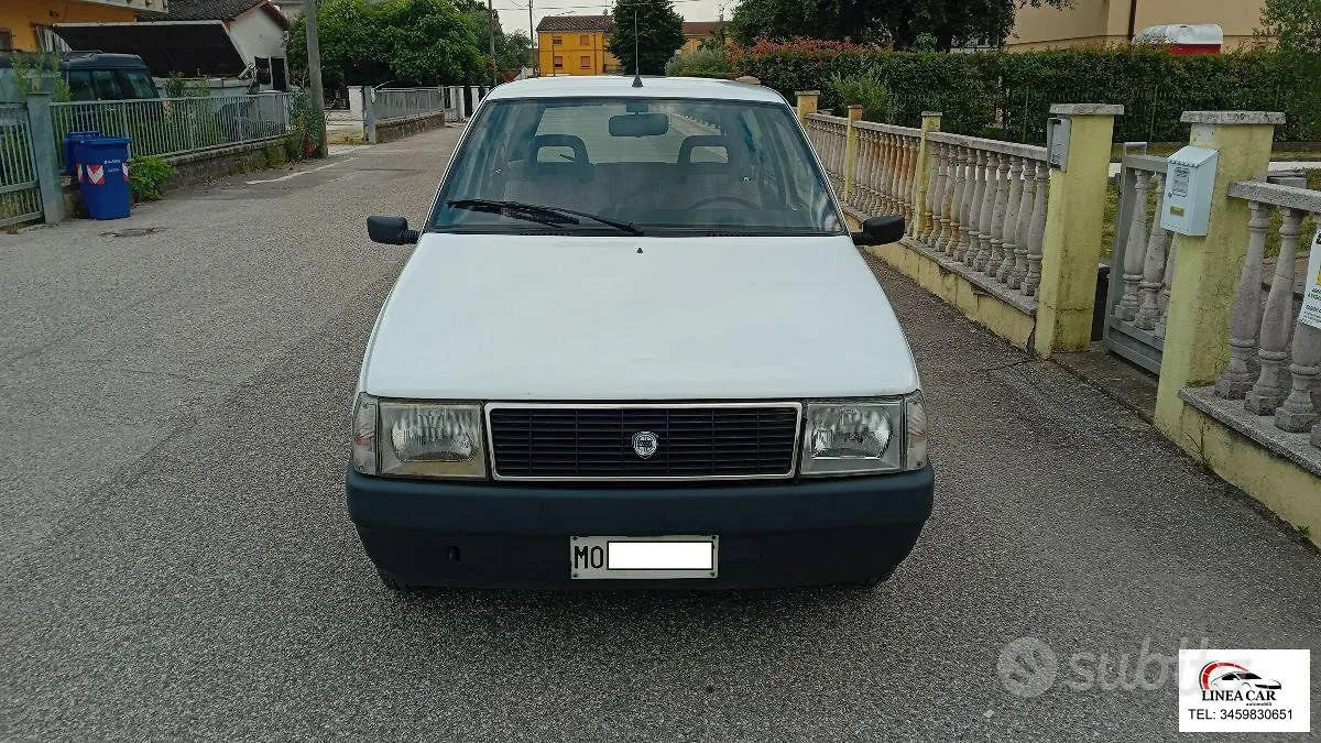 Lancia Y 1990 photo 2