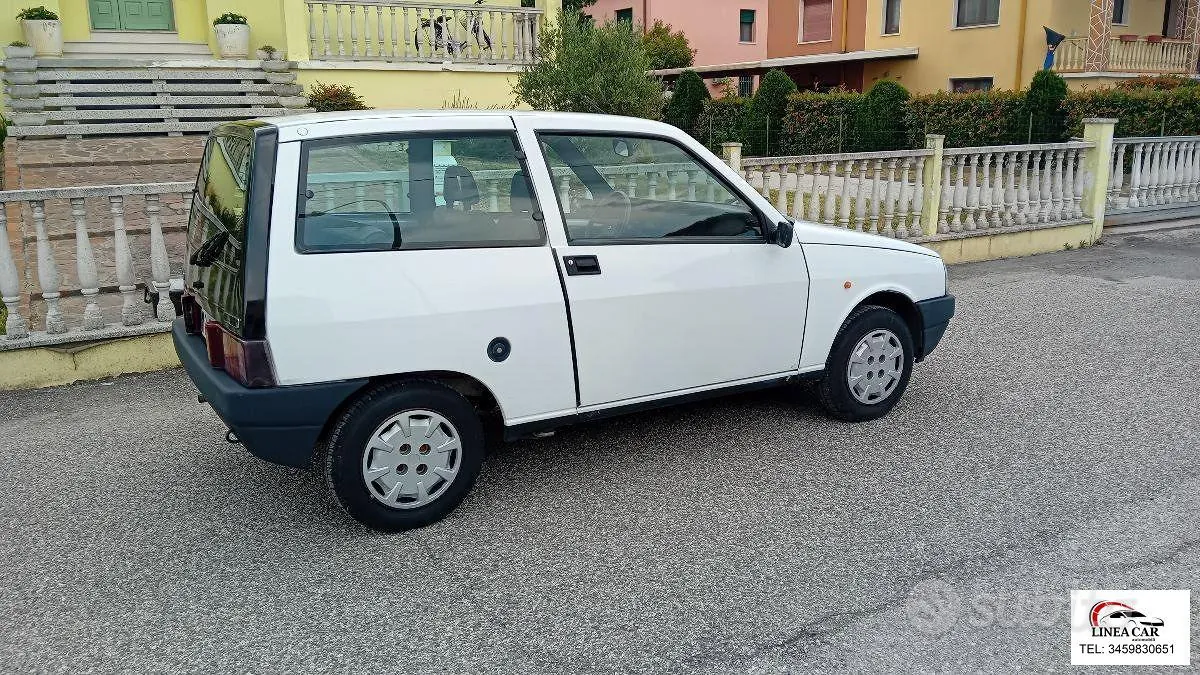 Lancia Y 1990 photo 4