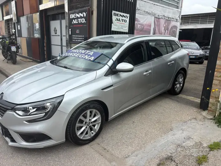 Renault Megane 2016 photo 4