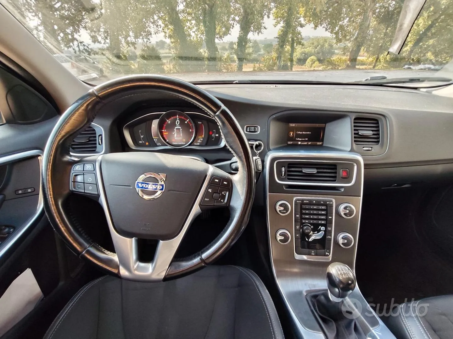 Volvo V60 2015 photo 4