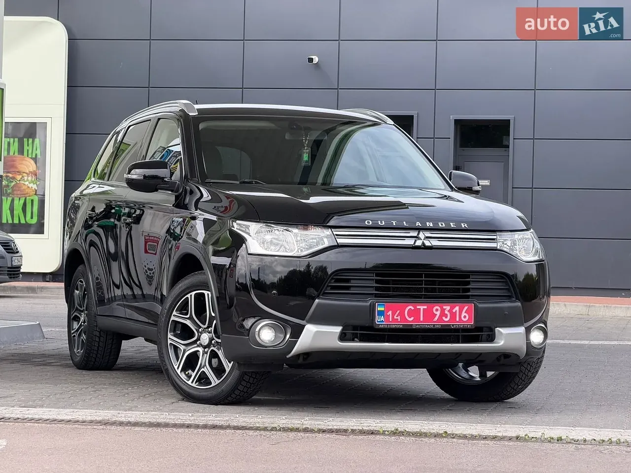 Mitsubishi Outlander 2015 photo 3
