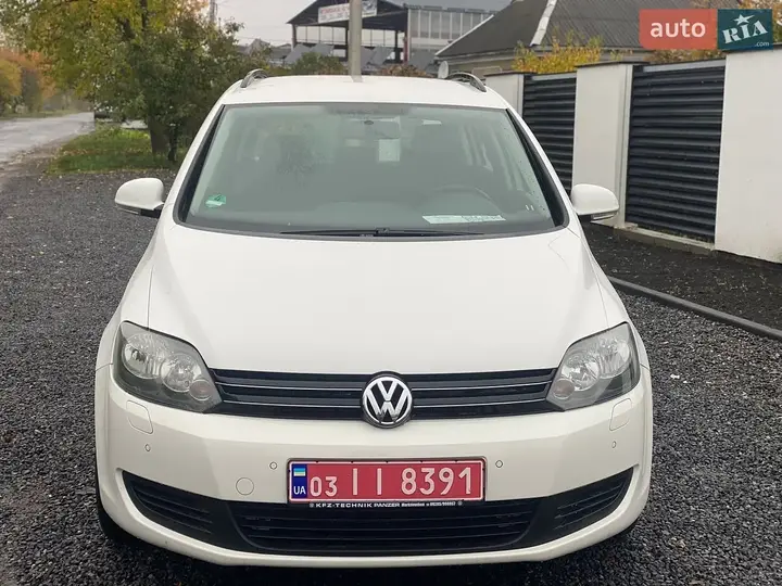 Volkswagen Golf Plus 2009 photo 2