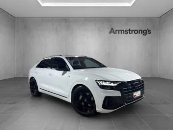 Audi Q8 2023 photo 2