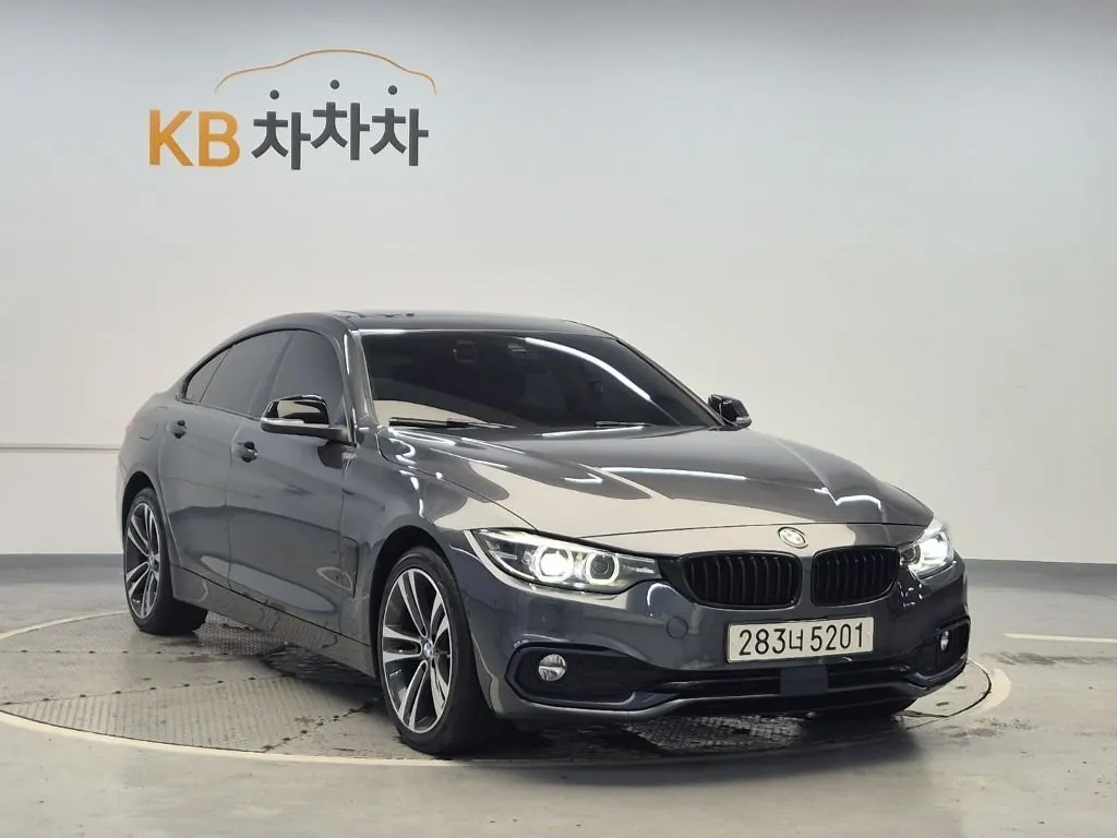 BMW 4 Series 2020 photo 4
