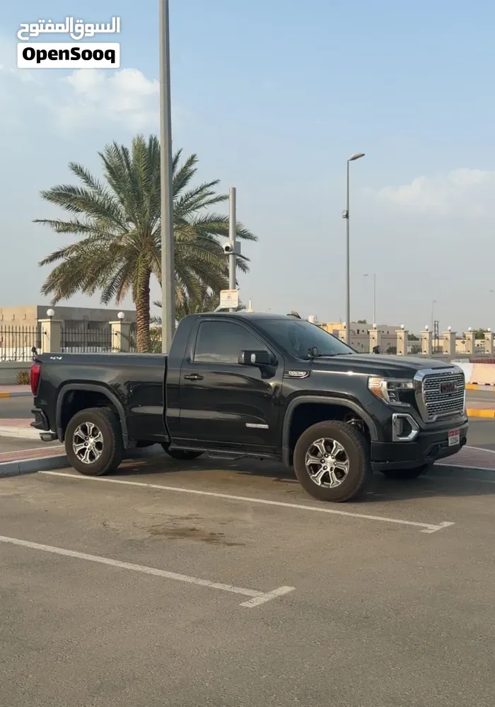 GMC Sierra