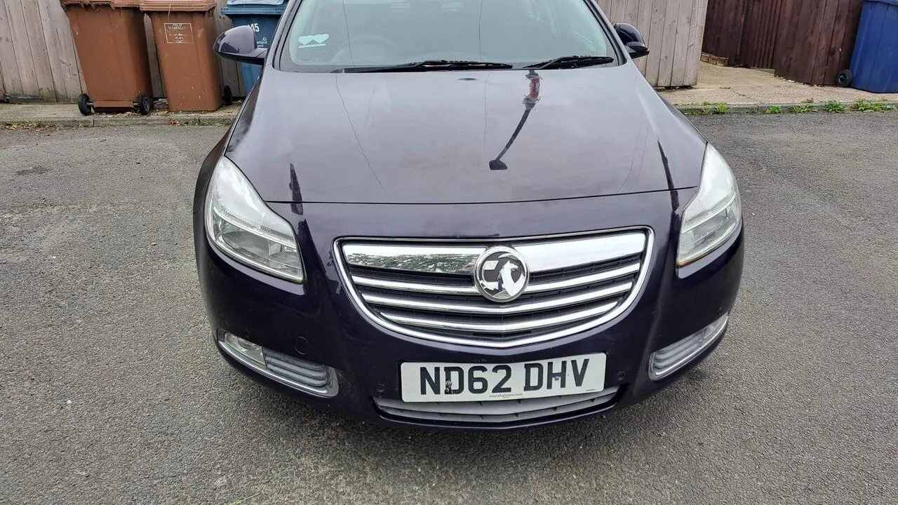Vauxhall Insignia 2012 photo 5