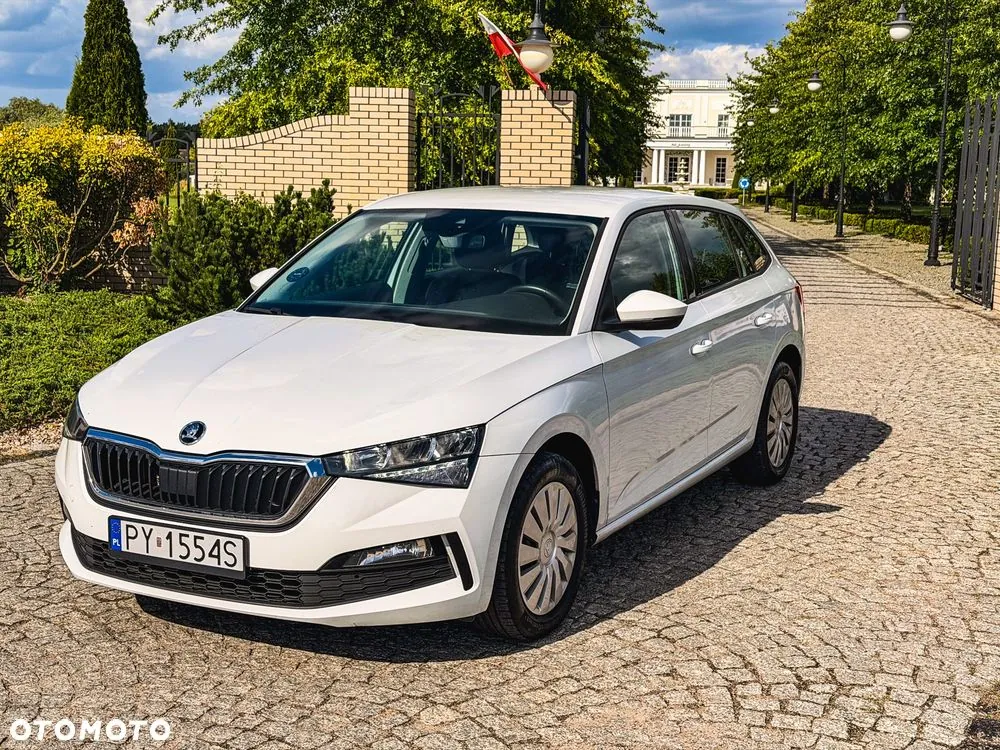 Skoda Scala 2020 photo 2