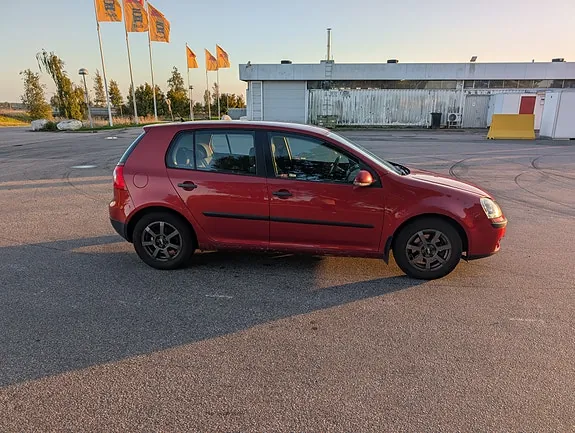 Volkswagen Golf V 2006 photo 3